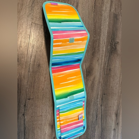 Lovevery Standing Card Holder from Looker Play Kit 0-12 weeks - Picture 2 of 6